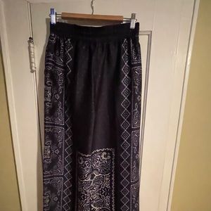 Navy blue wide leg pants with white pattern